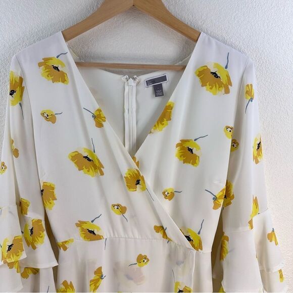 Chelsea28 Floral Faux Wrap Dress Size L - Picture 3 of 11